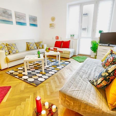 Big&Bright- Golden Apartments- Old Town Krakow Dış mekan fotoğraf